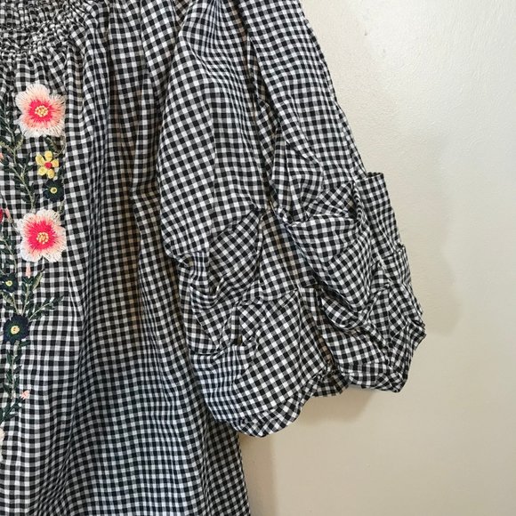 NWT Cactus Flower Gingham Embroidered Tunic Top - Picture 3 of 5